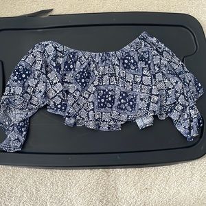 VINTAGE HAVANA Floral Flowy Cropped Top